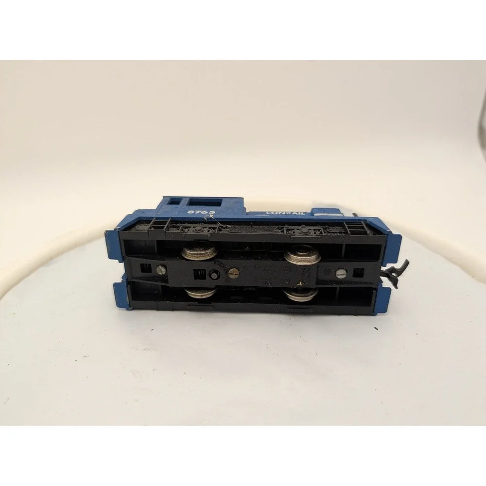 Mehano Blue Diesel Locomotive‎ 8765 Model Train Engine Switcher HO Scale